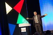 Dike-Drummond-Healthcare-Speaker-AAFP-Scientific-Assembly-General-Session-main-stage-close-up-2014_opt-300W